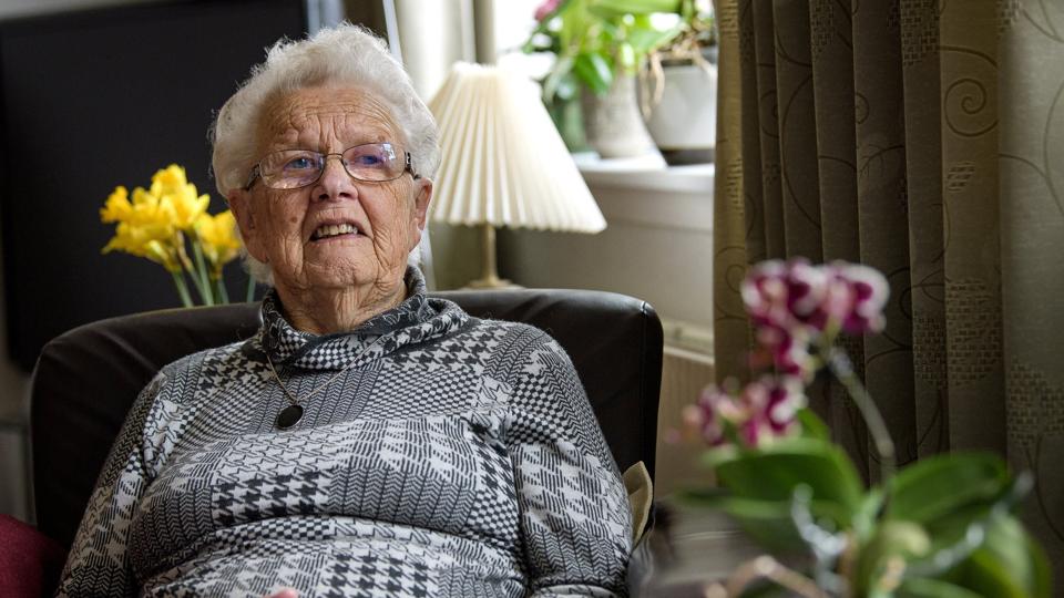- Hvis der er noget, jeg har fortrudt, så er det, at jeg aldrig kom på højskole, fortæller Solveig Markmøller, der på onsdag, 3. marts fylder 100 år.