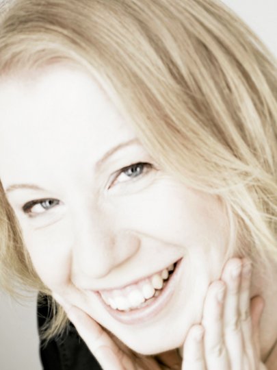<i>Lisbeth Helleskov</i>