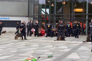 Politiet: Derfor gik AaB-fans amok i Esbjerg