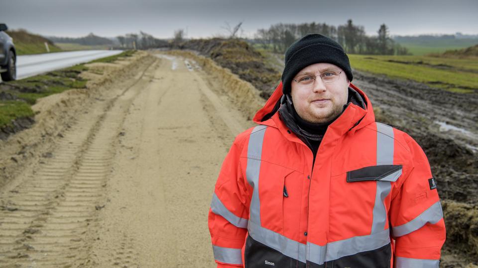 Det er Koldby Entreprenør A/S, der anlægger den ny cykelsti mellem Bedsted og Hurup. Mandag starter arbejdet med at etablere en tunnel under Ashøjvej, oplyser indehaver Simon Olsen. Arkivfoto: Peter Mørk