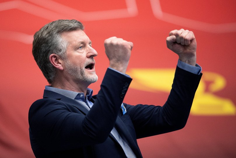 Aalborg Håndbold-direktør Jan Larsen ser frem til, at han onsdag aften endelig kan slå dørene til Jutlander Bank Arena op på fuldt gab. Arkivfoto: Torben Hansen