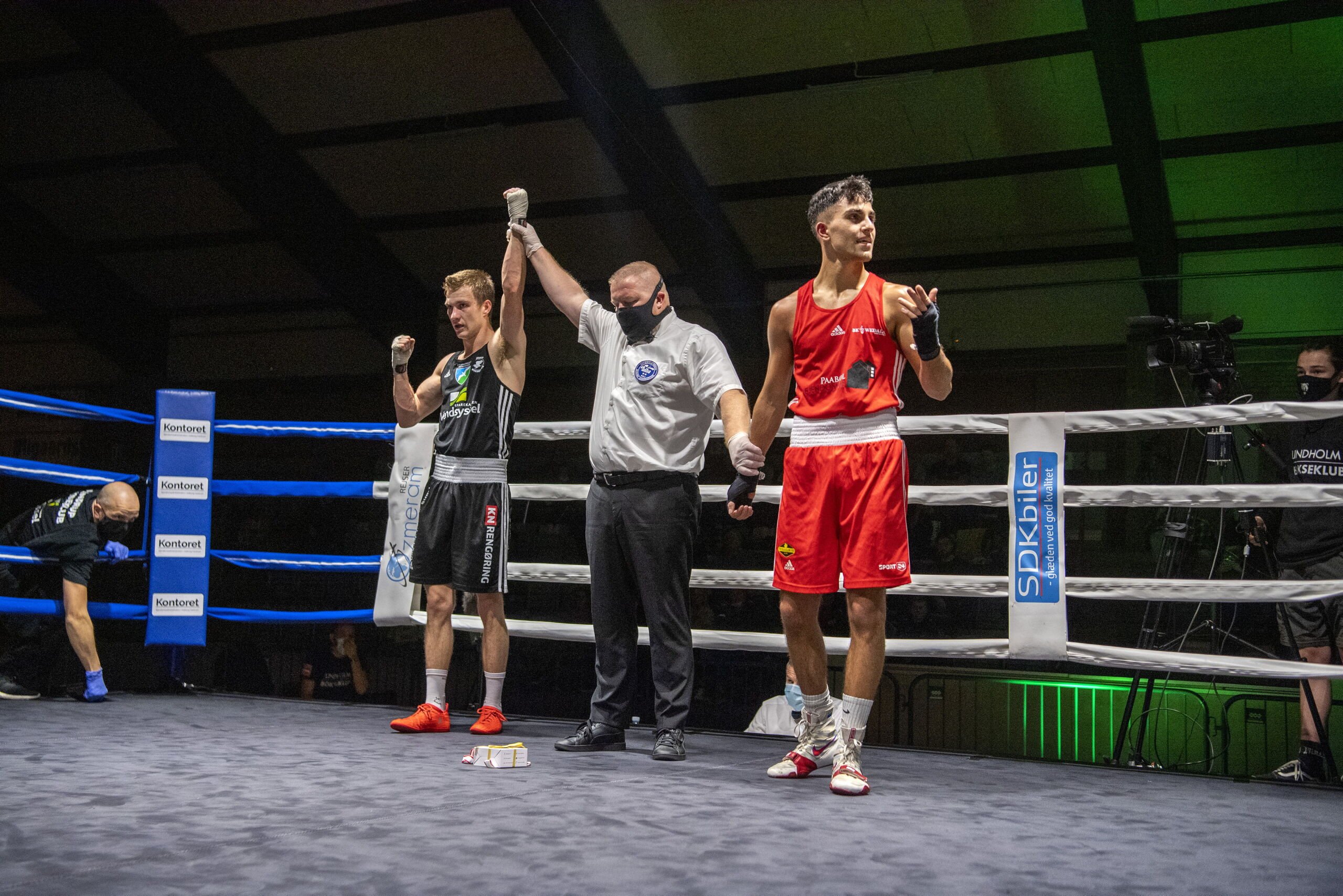 Nordjyde vandt årtiets boksekamp - rasende modstander udvandrede