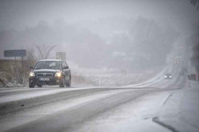 Sneen driller trafikken, ikke mindst i Thy og på Mors. Arkivfoto: Martin Damgård