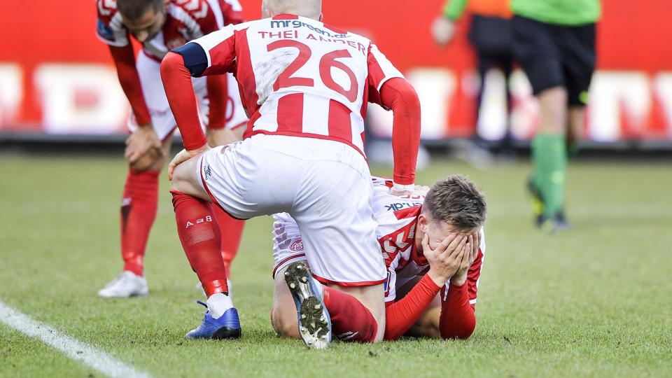 Mathias Ross sendte en stor chance over mål på kampens sidste spark i søndagens nulløsning mod Randers. Foto: Claus Søndberg