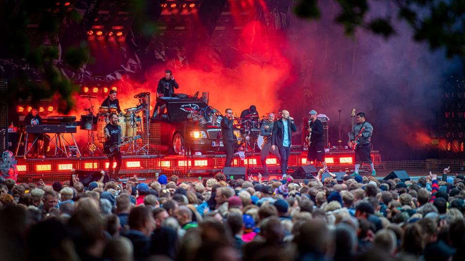 Suspekt gav den gas på scenen - i 2019. Arkivfoto: Martin Damgård