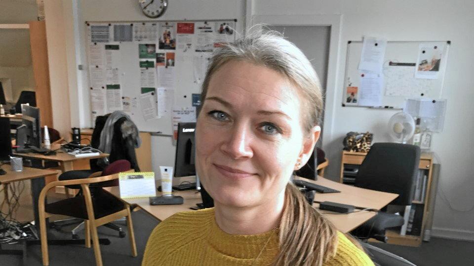 Social- og sundhedsassistent Anni Nørgaard sagde nej til at give en hjælpende hånd på plejehjemmet Solgaven i Hobro, da det lå underdrejet af corona. Men så blev hun tvunget til det, og det kom der noget godt ud af. Privatfoto