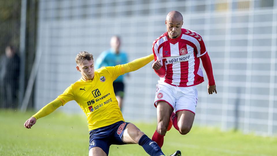 Timothé Nkada har stadig det første officielle mål i AaB-trøjen til gode. Arkivfoto: Lars Pauli <i>Foto: Lars Pauli</i>