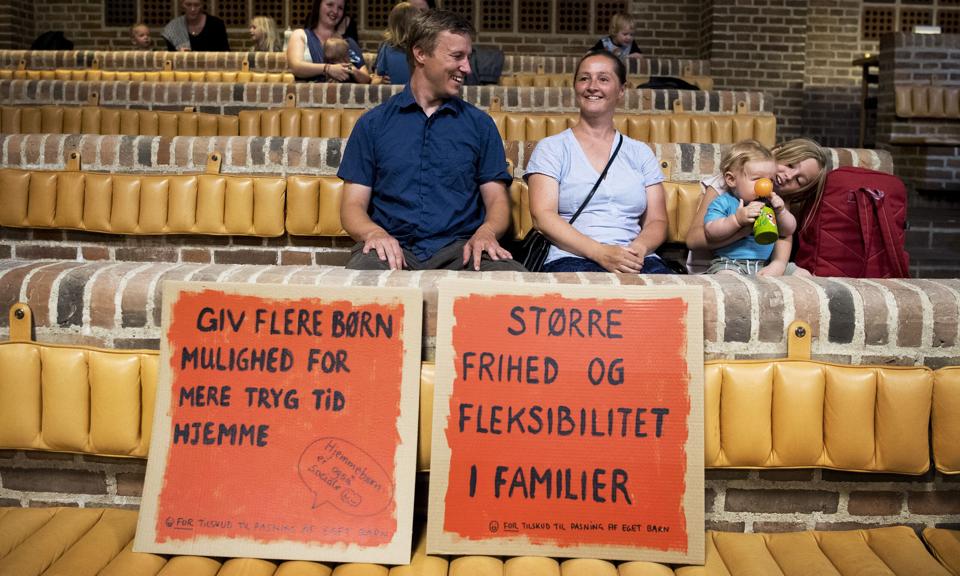 Forslaget om at give forældre tilskud til at gå hjemme og passe deres egne børn har flere gange været oppe at vende i byrådet. Sidste gang blandt andet på initiativ fra Liberal Alliance og en gruppe forældre i Aalborg. <i>Arkivfoto: Laura Guldhammer</i>