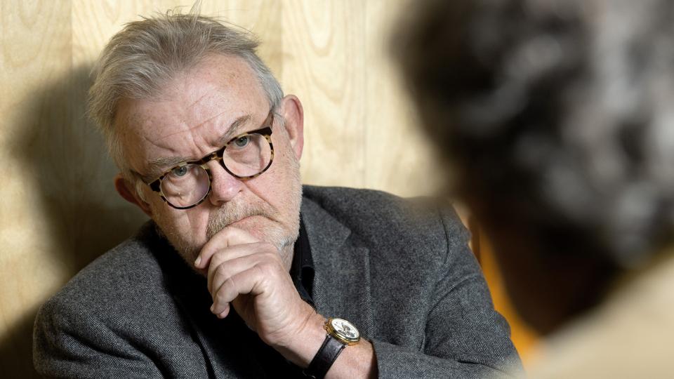 Tidligere teaterdirektør og skuespiller, Peter Schrøder bakkede den fyrede Michael Simonsen op i retten, Arkivfoto. <i>Foto: Lars Pauli</i>
