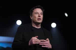 Elon Musk overvejer stort aktiesalg efter Twitter-afstemning