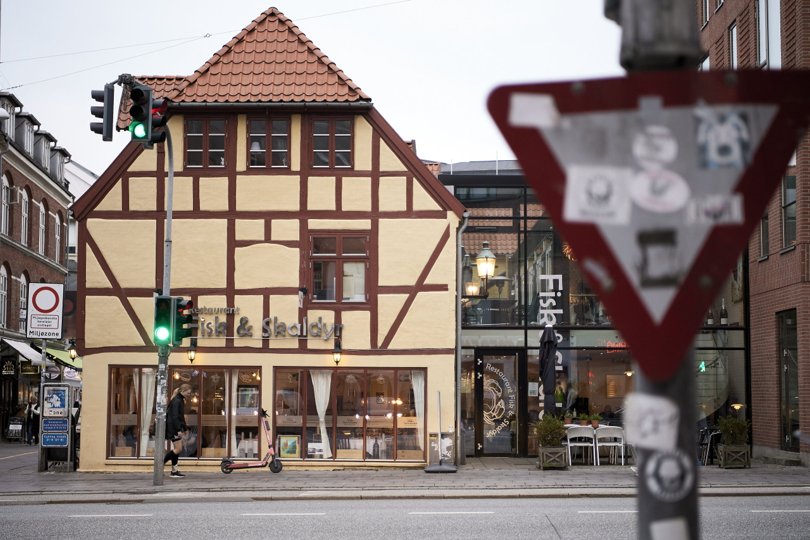 Fisk og Skaldyr ligger centralt placeret på Vesterbro i Aalborg. Foto: Henrik Bo <i>Foto: Henrik Bo</i>