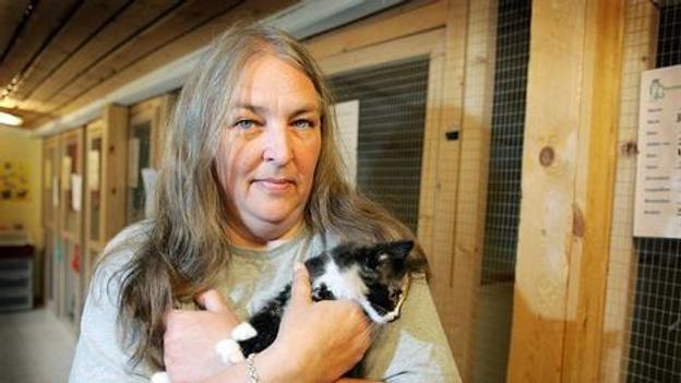 Lederen af Hjørring Kattehjem, Jonna Fals, føler sig svigtet af Dyrenes Beskyttelse. Foto: Bente Poder