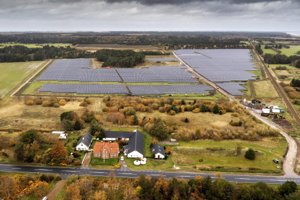 Grøn strøm til 3000 husstande: Solcelleanlæg snart klar til at tænde kontakten