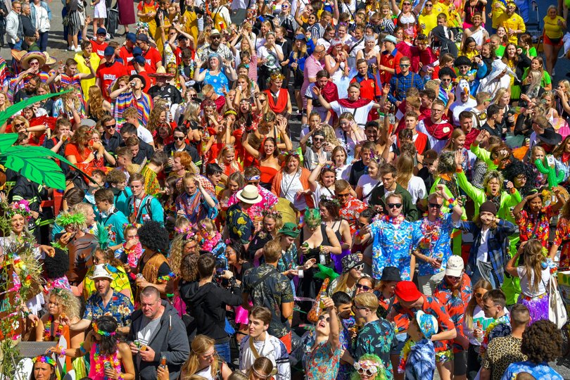 En folkemængde på 85.000 deltagere var mødt op i 2019, hvor karneval sidst blev afholdt. Arkivfoto: Jesper Thomasen