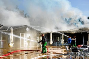 Golfklub på pinebænken: Tre år efter storbrand er der stadig ikke afklaring på nyt klubhus