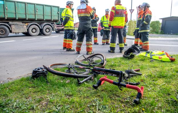 I maj sidste år blev en 55-årig cyklist ramt af en lastbil i rundkørslen. <i>Foto: Lars Pauli</i>