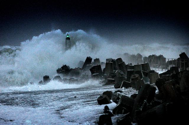 Kraftig blæst rammer Nordjylland, og ved kysten kan der måske komme vindstød helt op til stærk stormstyrke