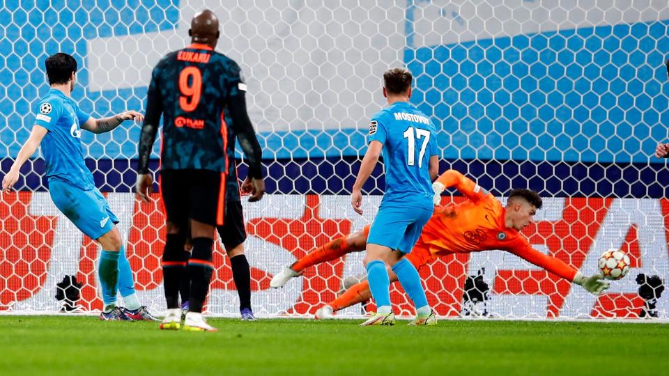 Champions League - Group H - Zenit St Petersburg v Chelsea <i>Anton Vaganov/Reuters</i>