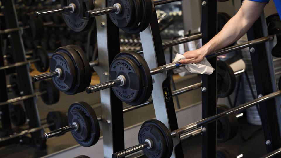 Det er nu muligt at træne igen hos Fitness World <i>Philip Davali/Ritzau Scanpix</i>