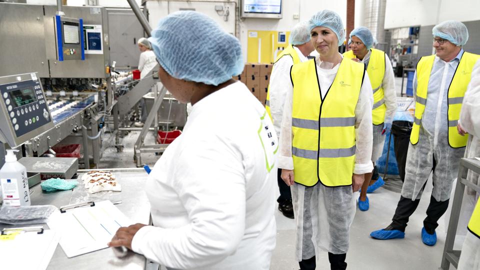 Statsminister Mette Frederiksen besøger Hatting Bageri <i>Henning Bagger/Ritzau Scanpix</i>