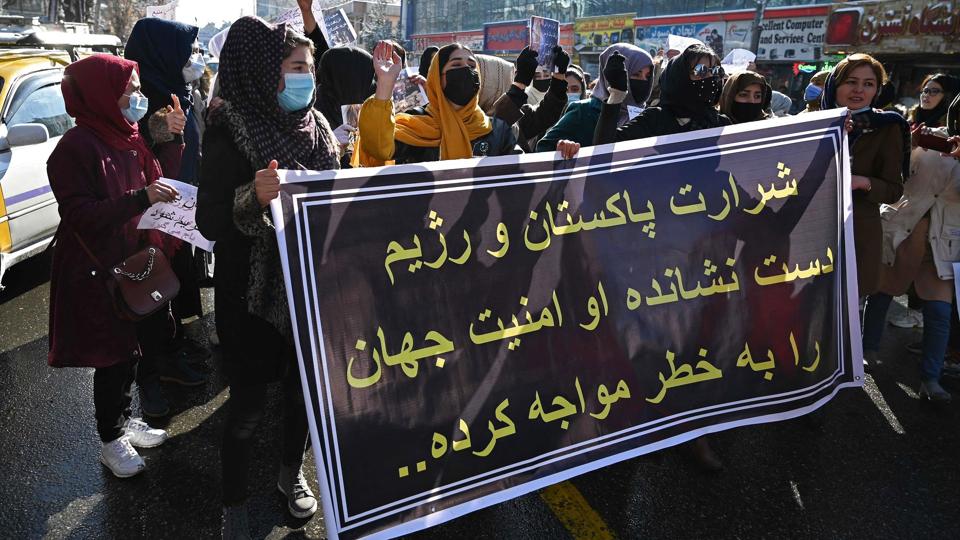 TOPSHOT-AFGHANISTAN-WOMEN-PROTEST <i>Wakil Kohsar/Ritzau Scanpix</i>