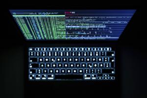 Norsk mediekoncern tvinges i knæ efter hackerangreb