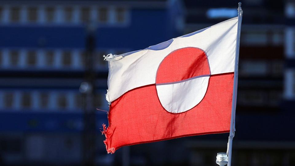 A Greenland''s national flag pictured in Nuuk <i>Hannibal Hanschke/Reuters</i>