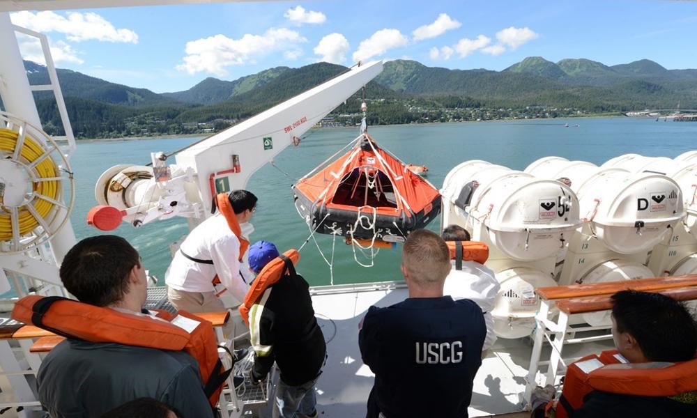 Erria købte i 2022 Mermaid Maritime Vietnam, der sælger og servicerer rednings- og brandslukningsudstyr til skibe og offshoreinstallationer. Erria købte i 2022 Mermaid Maritime Vietnam, der sælger og servicerer rednings- og brandslukningsudstyr til skibe og offshoreinstallationer.