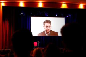Snowden om dansk spionsag: Det er en demokratisk skandale