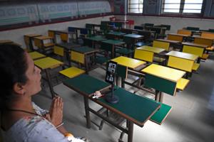 New Delhi passerer mere end 600 dage med skolenedlukning