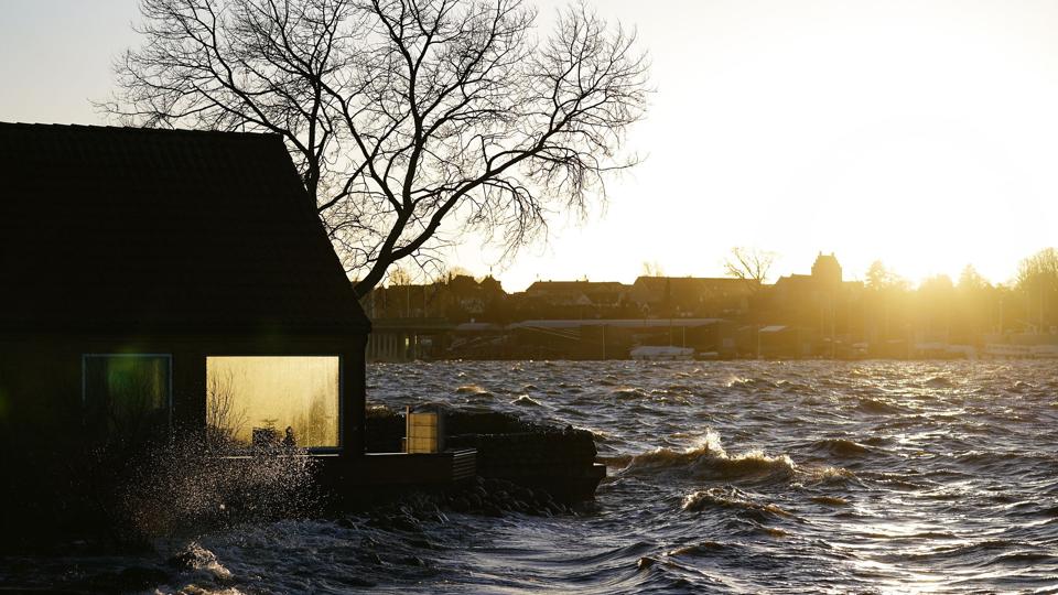 Stormen Malik har forårsaget forhøjet vandstand <i>Mads Claus Rasmussen/Ritzau Scanpix</i>