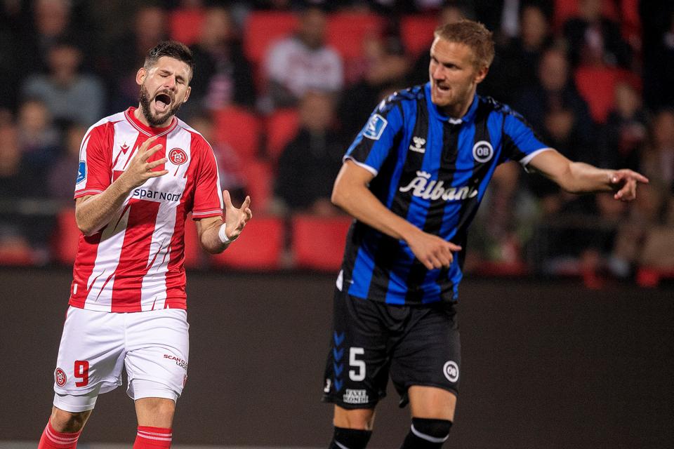 Milan Makaric er fravalgt til fredagens kamp mod OB. <i>Arkivfoto: Lars Pauli</i>