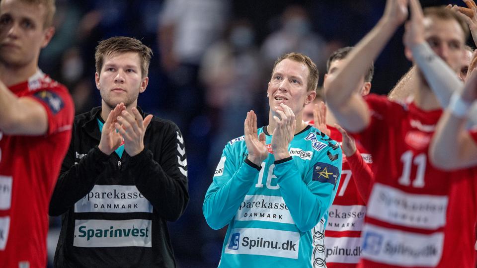 Tre års partnerskab mellem stængerne hos Aalborg Håndbold slutter til sommer for Simon Gade (tv.) og Mikael Aggefors. <i>Arkivfoto: Lars Pauli</i>