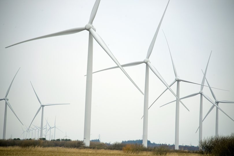Selskabet BioCirc søger om at lave en kæmpestor energiø i Mariagerfjord Kommune. Dette billede er af vindmøller ved Thorup Sletten. <i>Arkivfoto: Bo Lehm</i>