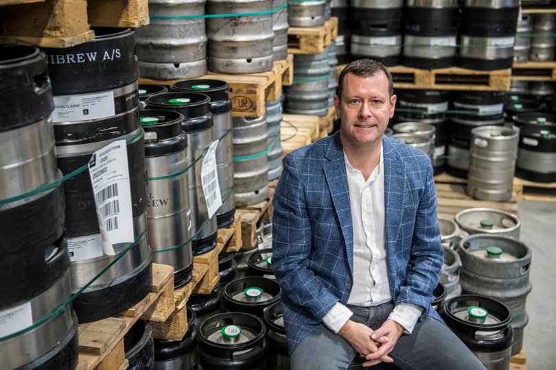 Jimmy Toft Fra frugt og grønt til cocktails og fustager: Tommy slår rekord efter ...