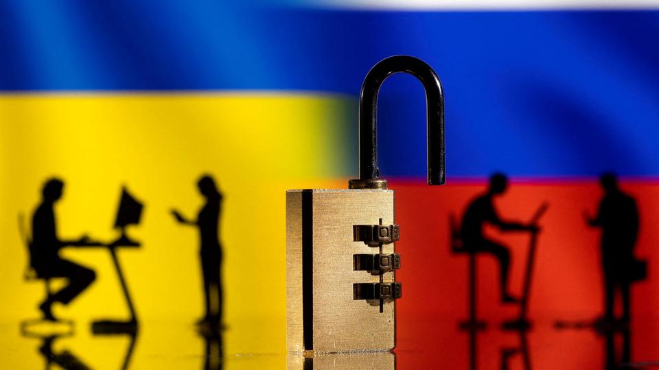 Krisen i Ukraine har fået Den Europæiske Centralbank til at hjælpe EU's banker med at forbedre deres cybersikkerhed af frygt for russiske angreb. (Arkivfoto) <i>Dado Ruvic/Reuters</i>