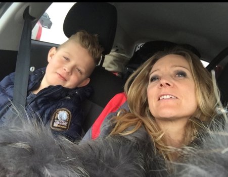 Gitte Bering og sønnen Emil. Privatfoto