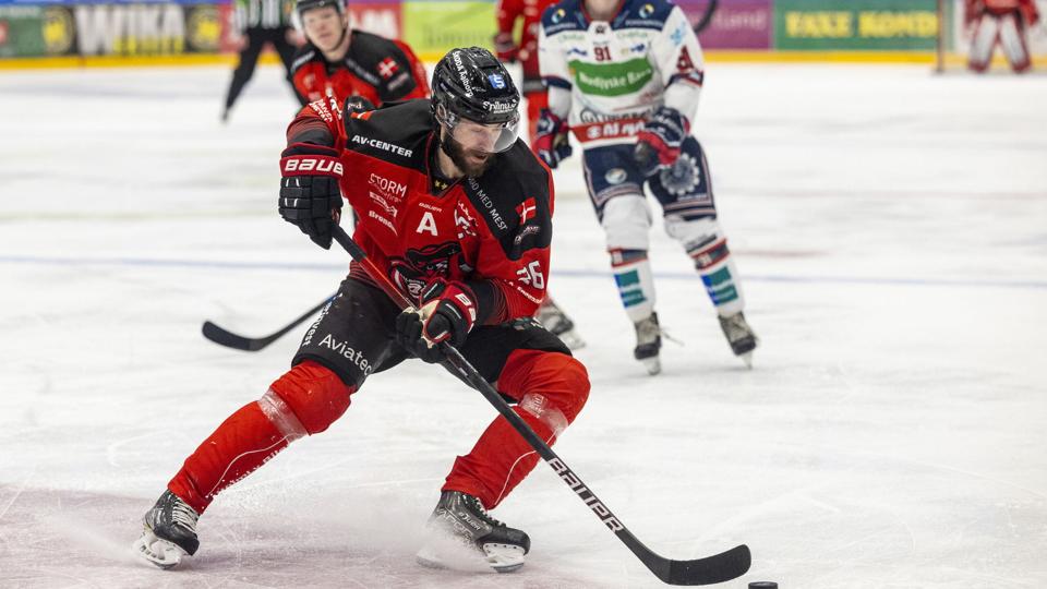 Patrick Bjorkstrand havde en stor chance for at afgøre kampen i overtiden, men det lykkedes ikke. Arkivfoto: Martél Andersen <i>Foto: Martél Andersen</i>
