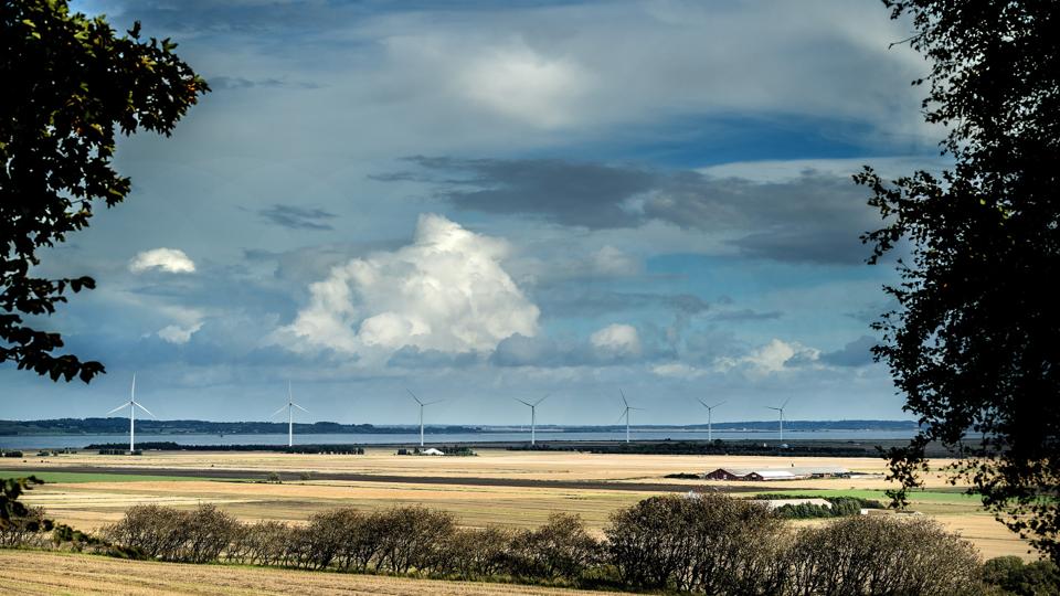 Når planen er endeligt godkendt i såvel Aalborg som Vesthimmerlands Kommuner er formalia på plads for Danmarks største landbaserede vindmøllepark. Arkivfoto: Torben Hansen