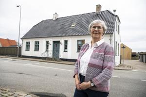 81-årige Dagmar kan ikke sælge sit hus: Hun har en køber, men kommunen spænder ben
