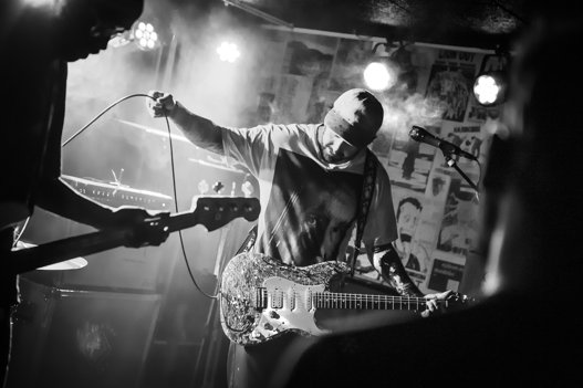 Det amerikanske støjrockband “Nothing" på 1000fryd i 2018. Foto: Martin Damgård