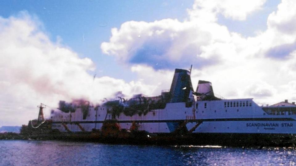 Branden på Scandinavia Star i 1990 kostede 159 livet. Og branden er stadig ikke opklaret. Arkivfoto