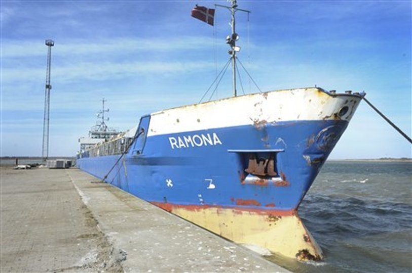 Den sidst registrerede hastighed på marinetraffic.com for "Ramona" inden kollissionen med broen var 7,6 knob - på det tidspunkt var skibet ved at sætte farten ned. Foto: Michael Bygballe