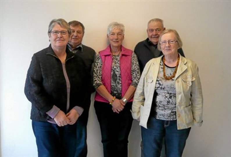 Bestyrelsen består af - fra venstre - Inger Lise Jensen, Harry Jensen, Tove Nielsen, Bernt og Marna Hansen.