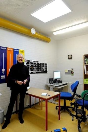 Birthe Hjortdal, leder af Østermølleafdelingen på Rolighedsskolen, har hele tiden påpeget, at specialskolen allerede udnytter sine lokaler til bristepunktet og derfor har brug for ekstra lokaler, hvis man skal kunne rumme børnene i sfo om eftermiddag