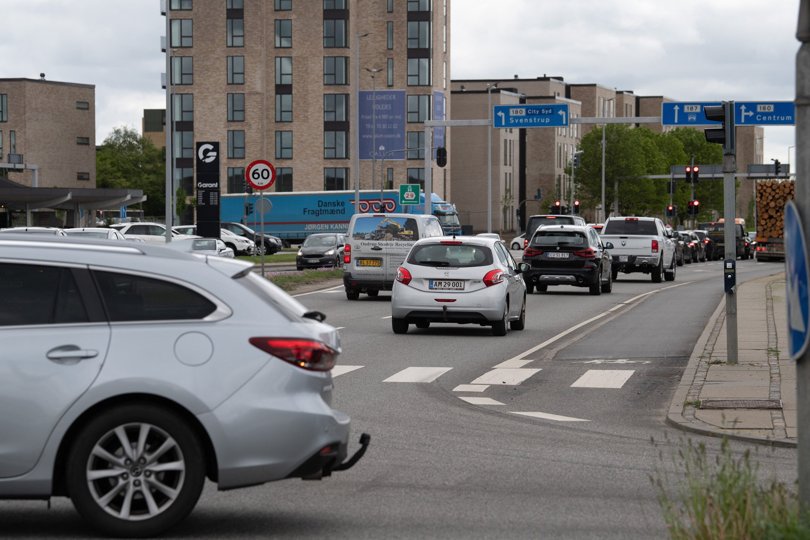 Bilparken i Aalborg er vokset kraftigt siden 2010, og det er med til at presse veje og p-pladser. Arkivfoto: Bente Poder