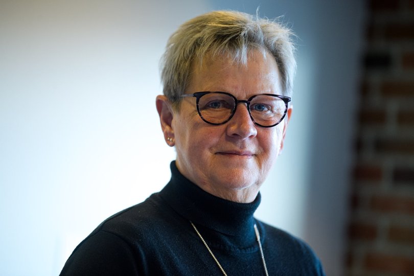 Ulla Vestergaard holder julegudstjeneste i Stenbjerg. Foto: Bo Lehm