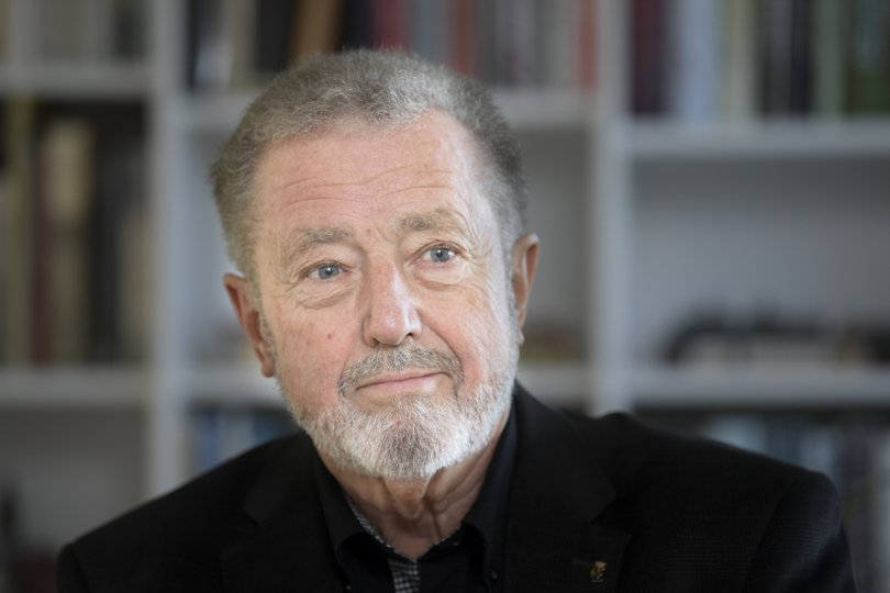 Trafikforsker Anker Lohmann-Hansen, der er lektor emeritus ved Aalborg Universitet, har lanceret et nyt forslag til en citytunnel, der skal erstatte Egholmlinjen. Forslaget er bl.a. sendt til Folketingets Transportudvalg og Aalborg Byråd. Arkivfoto: Claus Søndberg