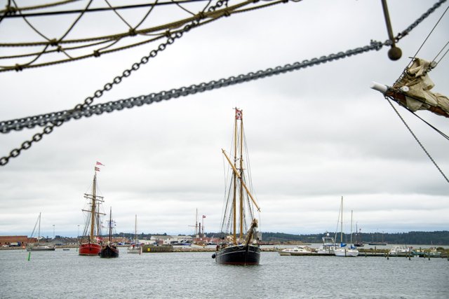 Limfjorden Rundt for gamle træskibe anløb havnen i Nykøbing Mors torsdag eftermiddag.