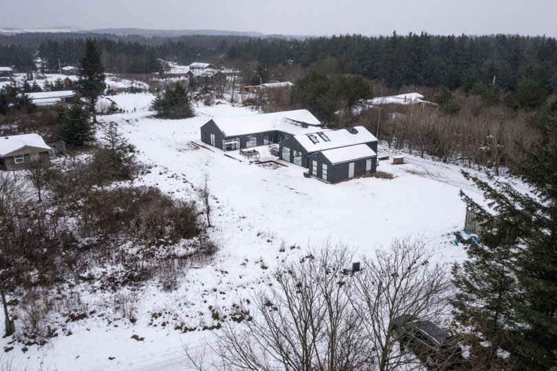 Sådan ser det nybyggede sommerhus på Harevej i Nørre Rubjerg ud i dag. Foto: Torben Hansen.
